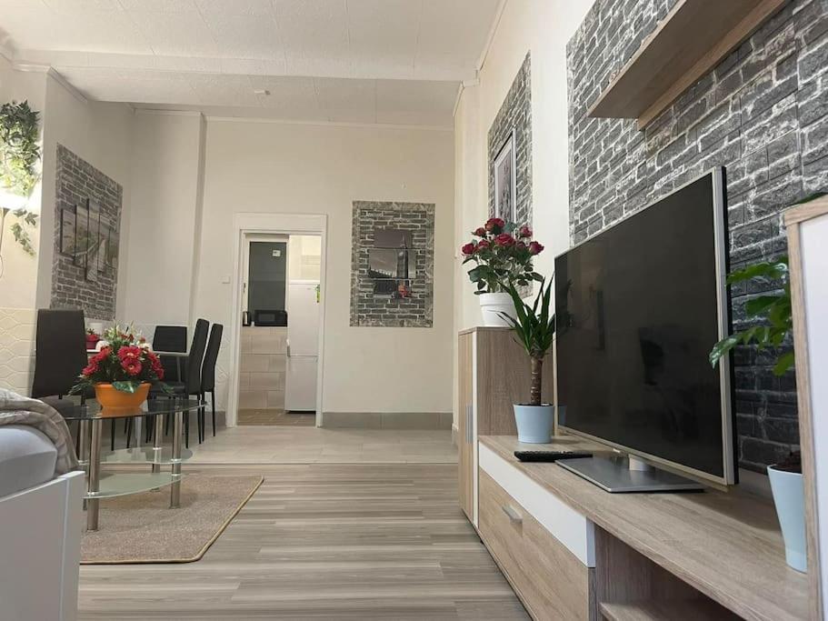 Apartamento Honza O2 Arena *
